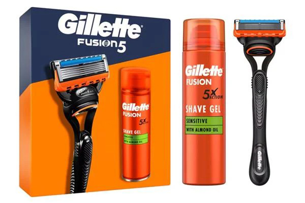 Free Gillette Razor Set